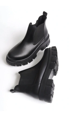 Julia Kadın Siyah Günlük Lastikli Bot