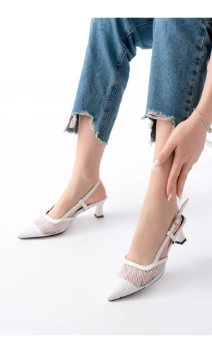 K-607 Beyaz Günlük Fileli Arkası Açık 7 cm Topuklu Bayan Ayakkabı