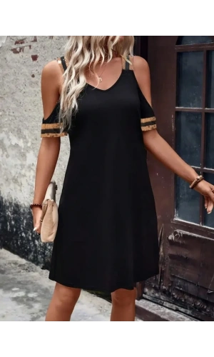 Kadın Askılı V Yakalı Omuzlardan Açık Kısa Viskon Elbise