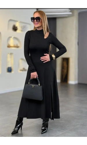 Kadın Balıkçı Yaka Damla Detaylı Yırtmaçlı Uzun Viskon Iki Iplik Maxi Elbise