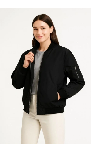 Kadın Bomber Mont Ceket – Fermuarlı, Kapitone İçi Astarlı, Su İtici Kumaş, Regular Fit, Yandan Cepli, Günlük Bahar & Kış Şık Rahat Stil - Siyah