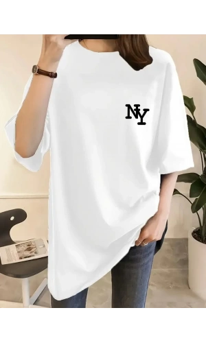 Kadın Eğlenceli Harf NY Baskılı Bisiklet Yaka Tişört - Rahat Polyester, Makinede Yıkanabilir - Yaz ve Fitness için Mükemmel, Yuvarlak Yaka- Beyaz