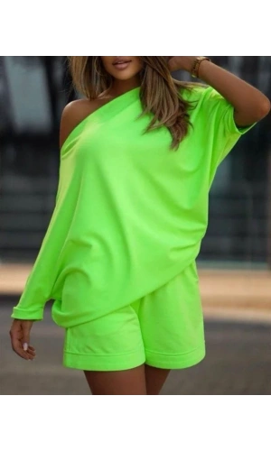 Kadın Kayık Yaka Salaş Iki Iplik Bluz Ve şort Ikili Takım