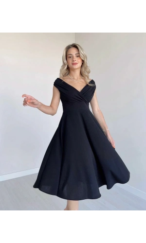 Kadın Kısa Kollu Kruvaze Yaka Eteği Volanlı Krep Elbise