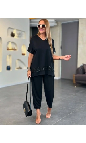 Kadın Kısa Kollu V Yakalı Pul Payetli Viskon Iki Iplik Bluz Ve Pantolon Ikili Takım