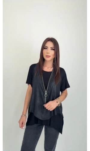 Kadın Kısa Kollu Yuvarlak Yaka Viskon Bluz + Kolsuz Fermuarlı çatlak Deri Yelek