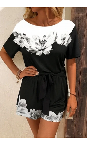 Kadın Tek Omuzu Açık çiçek Desenli Beli Kuşaklı Iki Iplik Mini Short Tulum