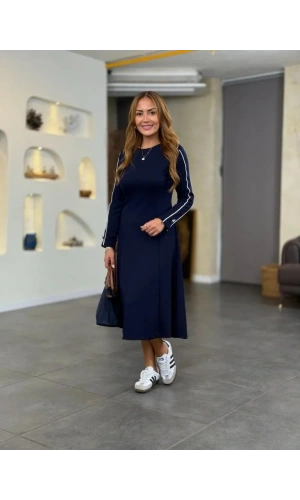 Kadın Uzun Kollu Bisiklet Yaka Midi Modal Elbise