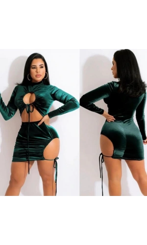 Kadın Uzun Kollu Full Dekolte Detay Kadife Kumaş Elbise