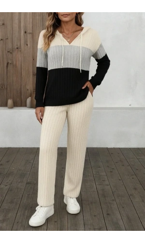 Kadın Uzun Kollu Kapşonlu Bağcıklı Blok Renkli şardonlu Kaşkorse Bluz Ve Pantolon Ikili Takım