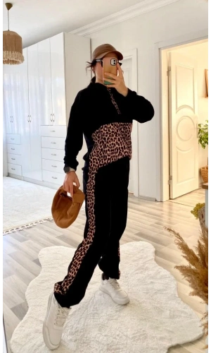 Kadın Uzun Kollu Leopar Detay Sweat Ve Yanı Leopar şerit Detay Pantolon Ikili Takım