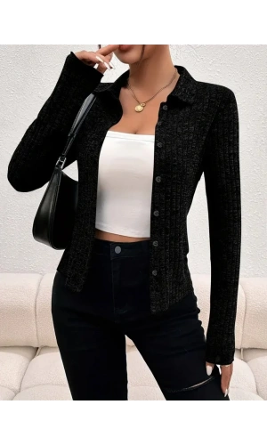 Kadın Uzun Kollu Yakalı önden Düğmeli Kısa Ceket