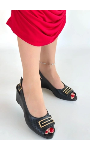 Mamba Siyah Cilt Dolgu Topuk Ayakkabı