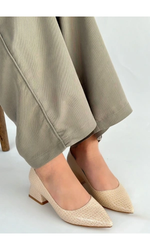 Meort Bej Rugan Topuklu Ayakkabı