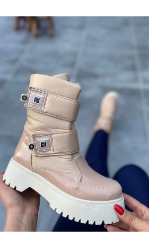 Miah Nude Rugan Kar Bot