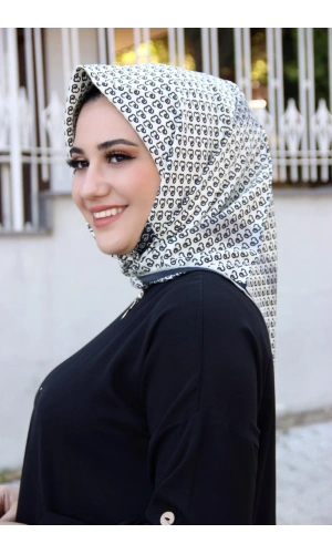 Moda Çizgi Desenli Eşarp
