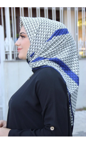 Moda Çizgi Desenli Eşarp