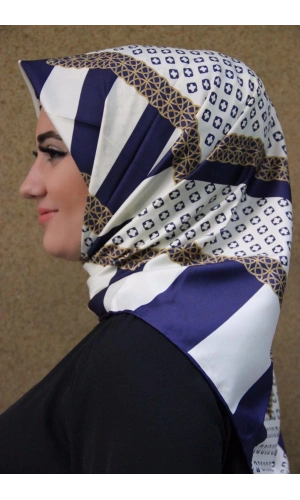 Moda Çizgi Desenli Eşarp