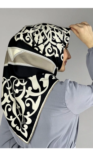 Moda Çizgi Desenli Eşarp