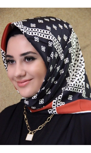 Moda Çizgi Desenli Eşarp