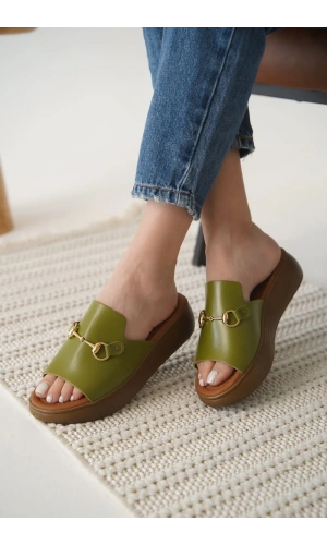 Nelly Haki Yeşili Hakiki Deri Terlik