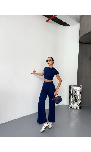 Osy Modal Yumuşak Dokulu Kumaş Kısa Kollu Crop Alt ispanyol Paça Pantalon ikili Takım - Lacivert