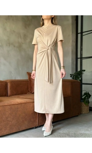 Osy Modal Yumuşak Dokulu Kumaş Yandan Bağlamalı Elbise - Bej