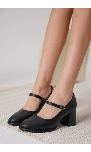 Slay Siyah Cilt Kadın Topuklu Ayakkabı