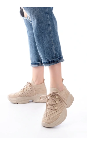 SP-2024 Bej Günlük Bağcıklı Fileli Taş Aksesuarlı Kadın Spor Ayakkabı