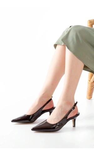 ST-1152 Kahve Rugan Günlük 7 cm Topuklu Kadın Ayakkabı