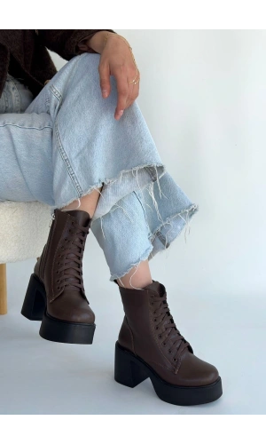 Tsan Kahverengi Cilt Bağcıklı Topuklu Bot