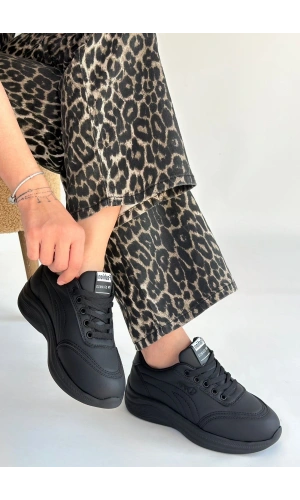 Yejja Siyah Cilt Bağcıklı Spor Ayakkabı