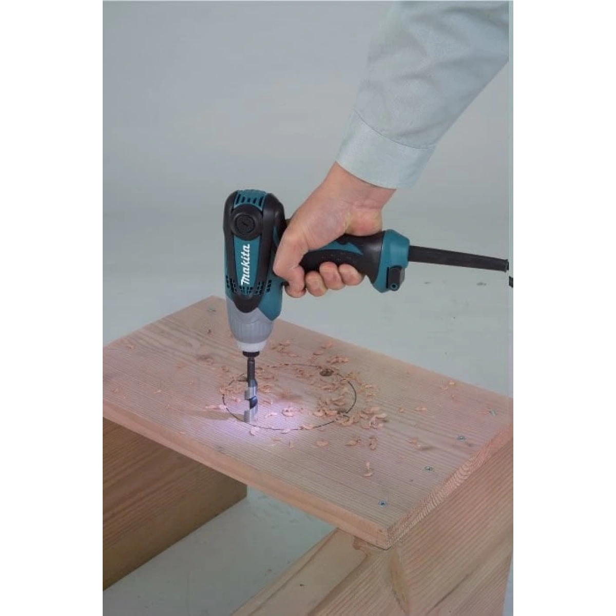 Makita Darbeli Vidalama Makinası