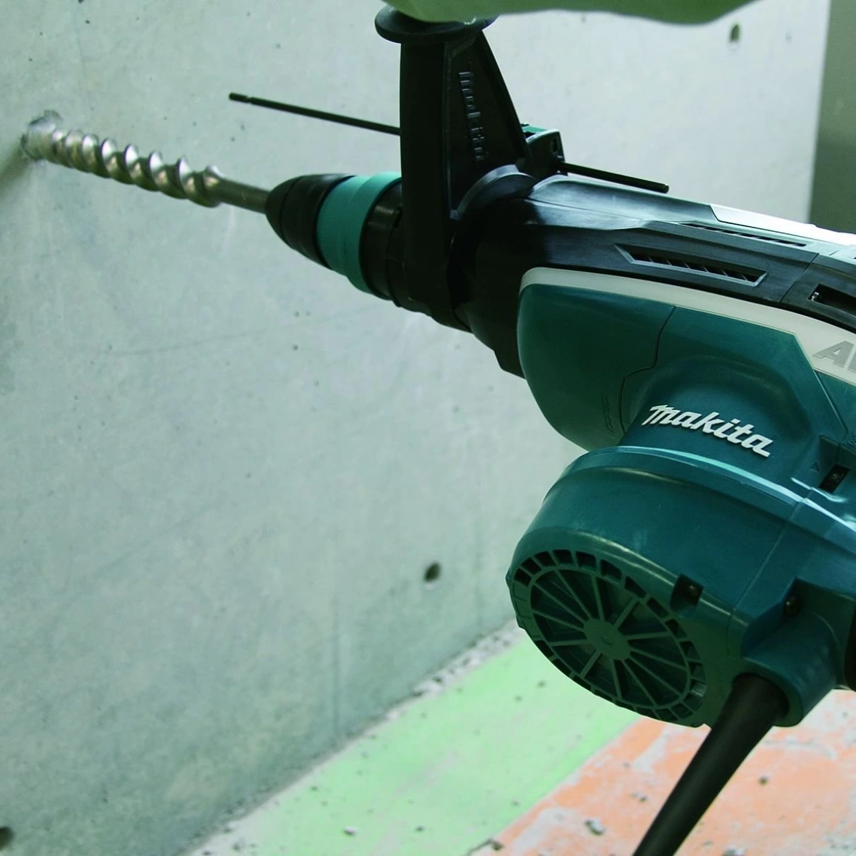 Makita HR5212C Elektropnömatik Delici Kırıcı