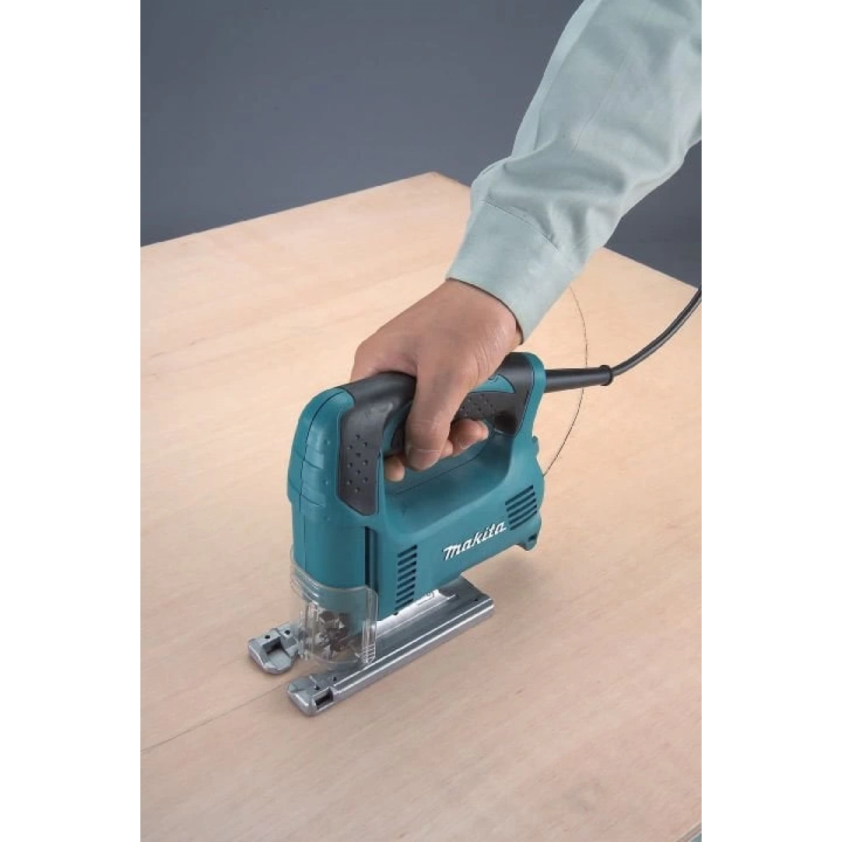 Makita 4326 Dekupaj Makinası