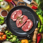 Lava Döküm 30 cm Yuvarlak Metal Kulplu Cam Kapaklı Izgara Tava