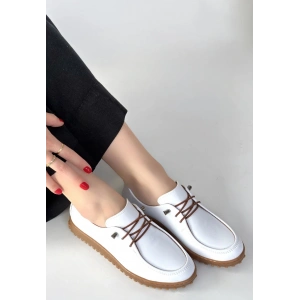 Guot Beyaz Cilt Bağcıklı Babet Ayakkabı