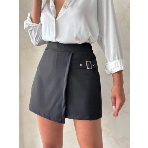Kadın tokalı şort etek siyah s25449