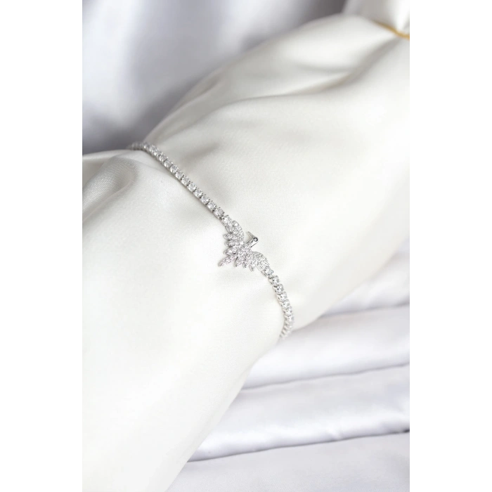 HarmonyAura Anka Kuşu Model Zirkon Taşlı Gümüş Renk Pirinç Su Yolu Kadın Bileklik