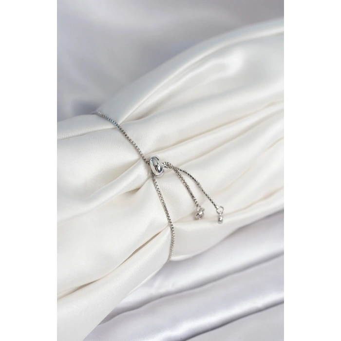 HarmonyAura Çiçek Model Asansörlü Gümüş Renk Kadın Bileklik