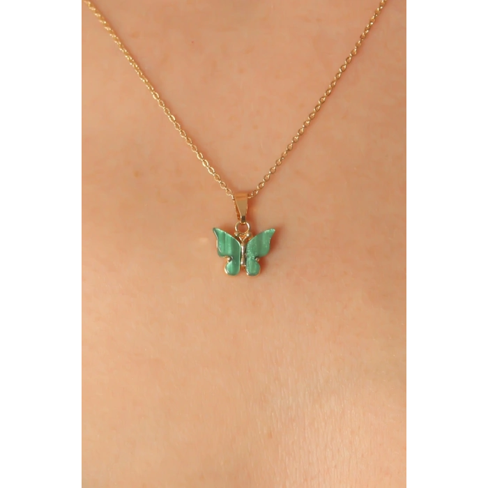 HarmonyAura Gold Yeşil Renk Kelebek Figür Kadın Kolye
