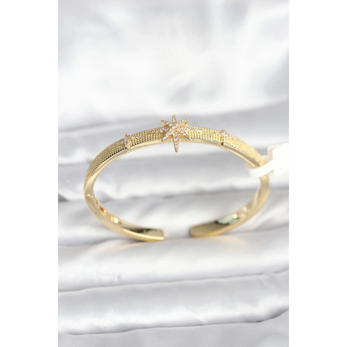 HarmonyAura Pirinç Gold Renk Kutup Yıldızı Model Kadın Kelepçe Bileklik