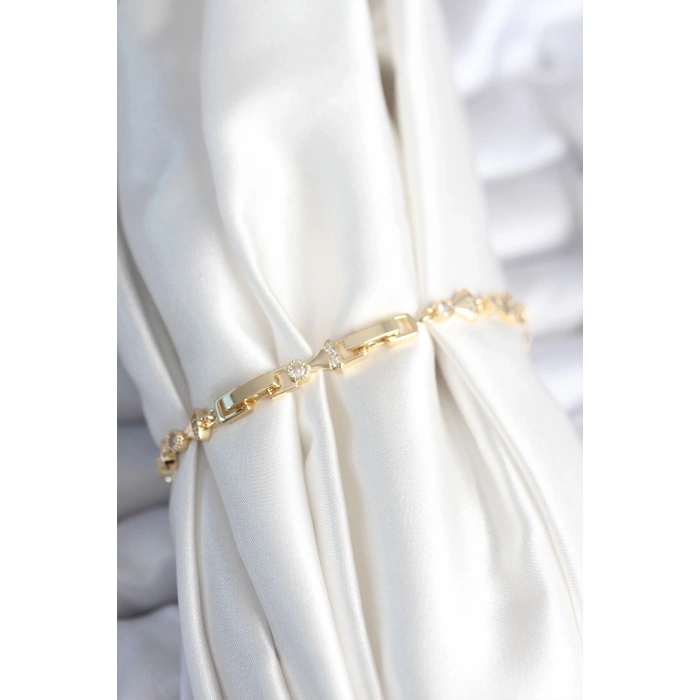 HarmonyAura Pirinç Gold Renk Yelpaze Model Kadın Bileklik