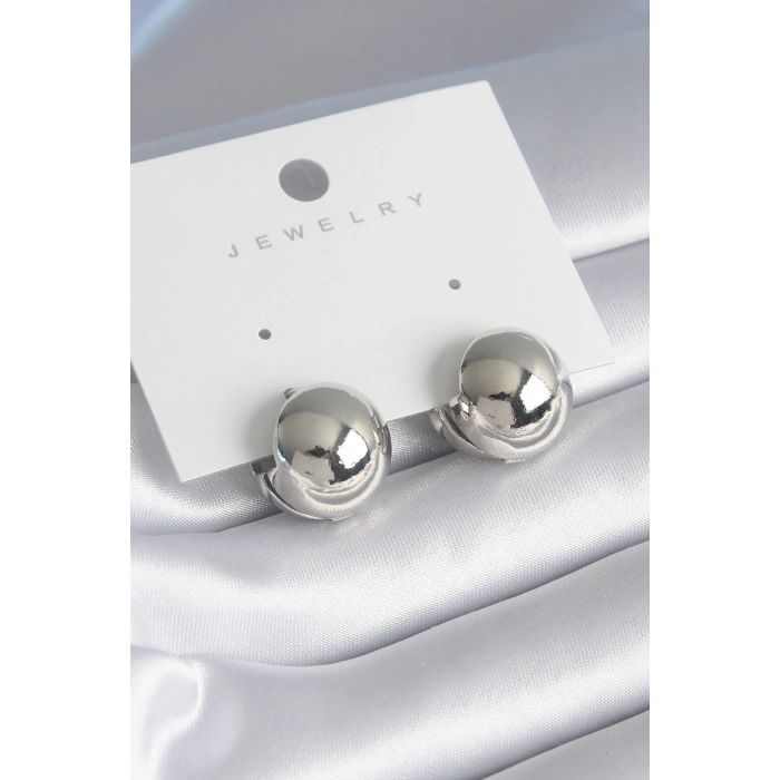 HarmonyAura Pirinç Gümüş Renk Top Model Kadın Küpe