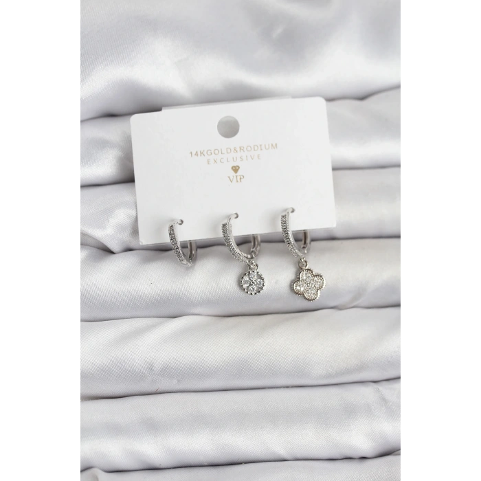 HarmonyAura Pirinç Gümüş Renk Yonca Model 3lü Kadın Küpe Seti