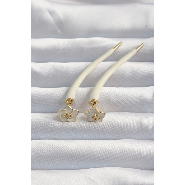 HarmonyAura Pirinç Krem Renk Botega Küpe