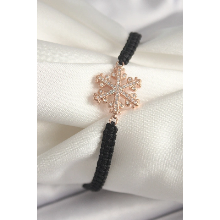 HarmonyAura Pirinç Rose Renk Zirkon Taşlı Kar Tanesi Figür Makrome Asansörlü Model Kadın Bileklik