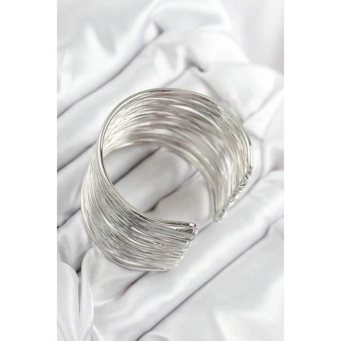 HarmonyAura Pirinç Tel Sarma Model Gümüş Renk Kadın Bileklilk