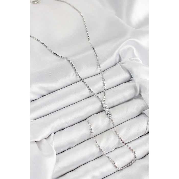 HarmonyAura Pirinç Zirkon Taşlı Ezme Zincirli Model Gümüş Renk Y Kolye