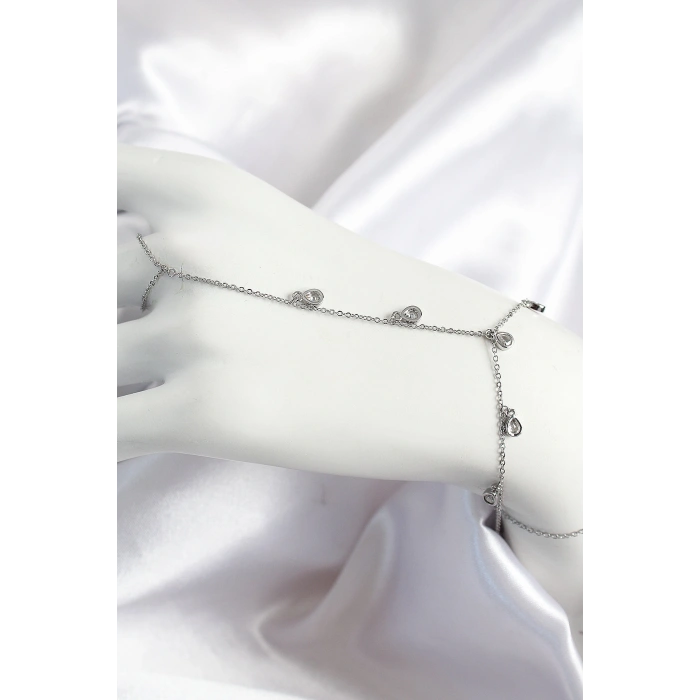 HarmonyAura Pirinç Zirkon Taşlı Sallantılı Damla Model Gümüş Renk Kadın Şahmeran